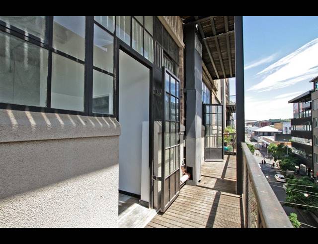 1 BEDROOM APARTMENT FOR SALE IN MABONENG